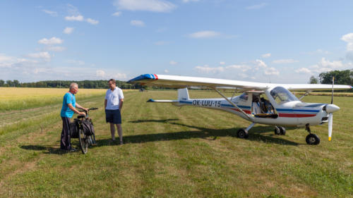 Pilot Vojta s majitelem letiště Oaza Dětřichov 